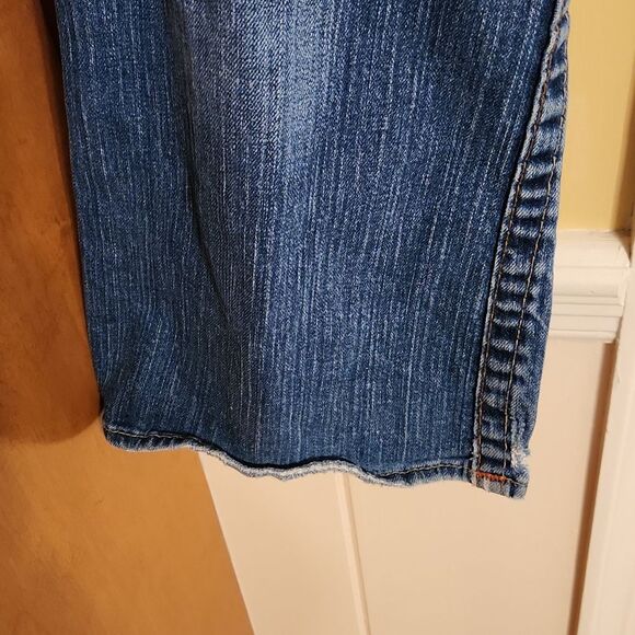 True Religion Women's "Bobby" Flare Leg Jeans Distressed Style Size 30 - Picture 9 of 14